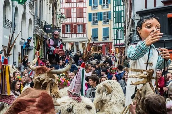 Zure Ondoan - Et Piscine Chauffée * Tarnos