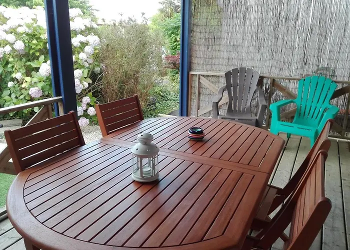 Zure Ondoan - Et Piscine Chauffée Chalet